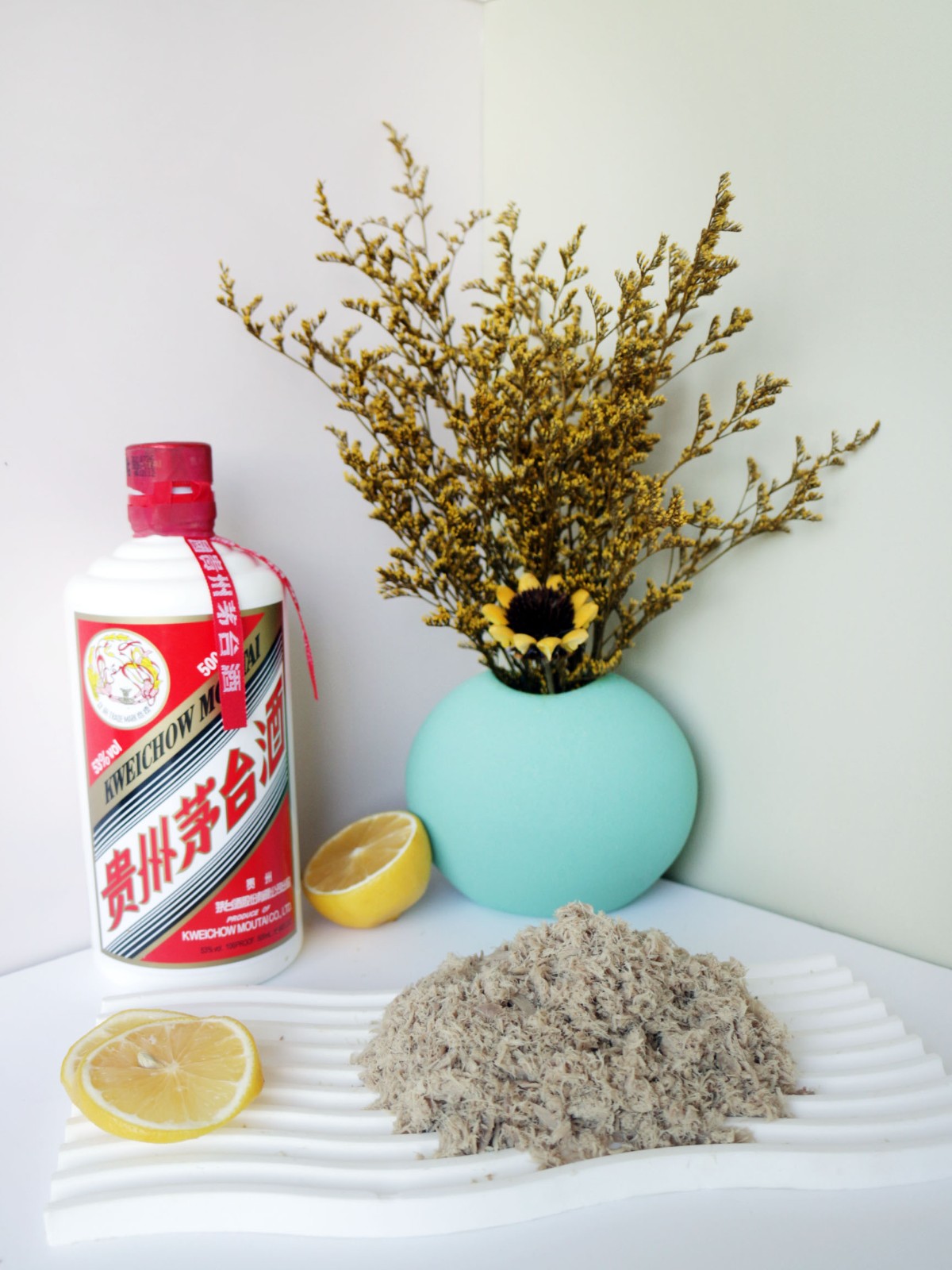 رقائق تونة البونيتو المطبوخة مسبقاً (أوكسيس ثازارد).